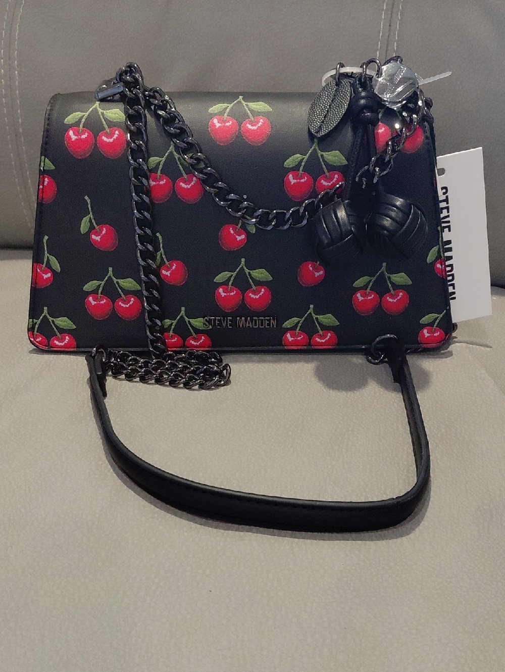 STEVE MADDEN CHERRIES CROSSBODY - Picture 2 of 12